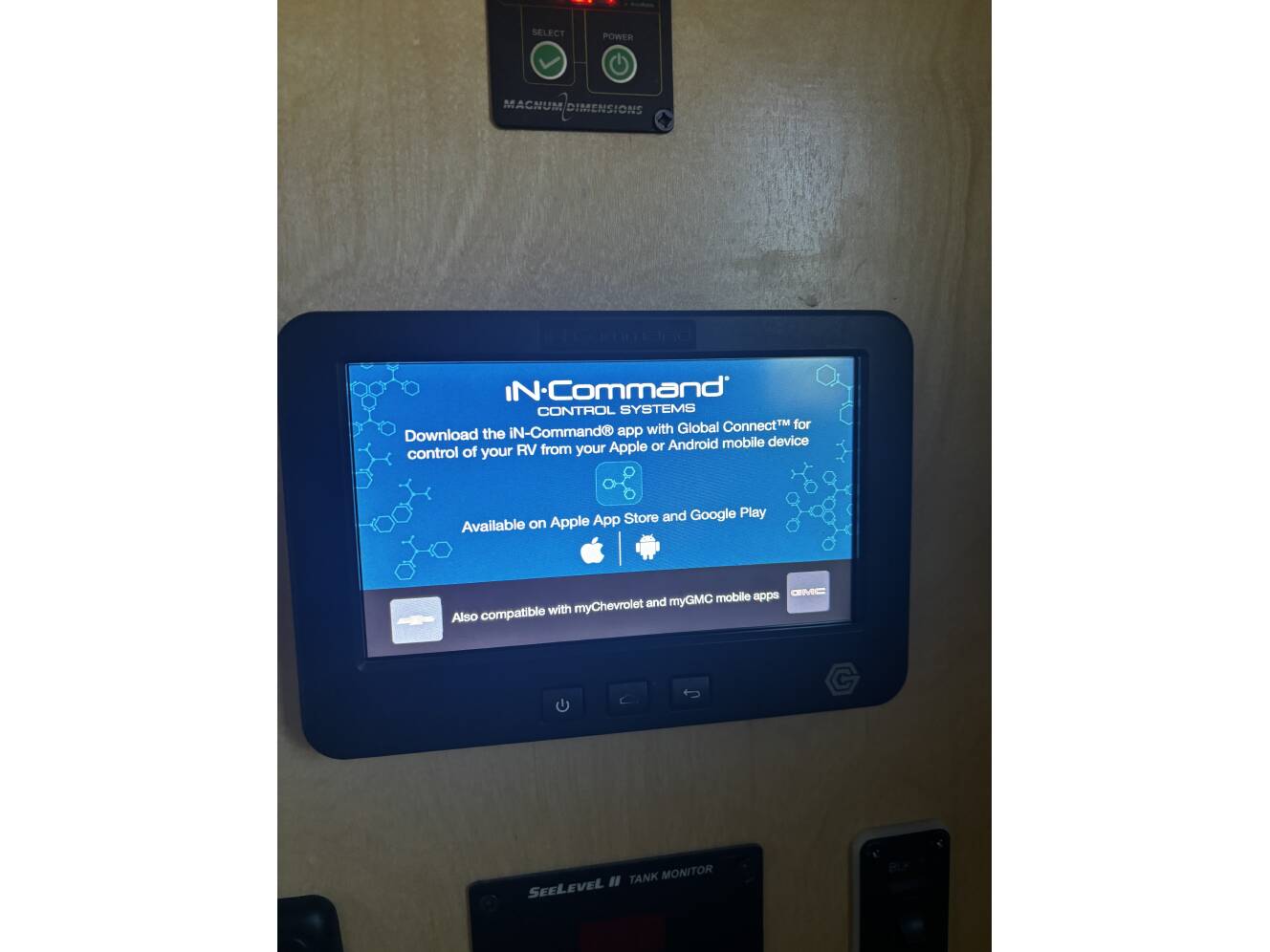 A photo of this 2022 Luxe ELITE 44 FL