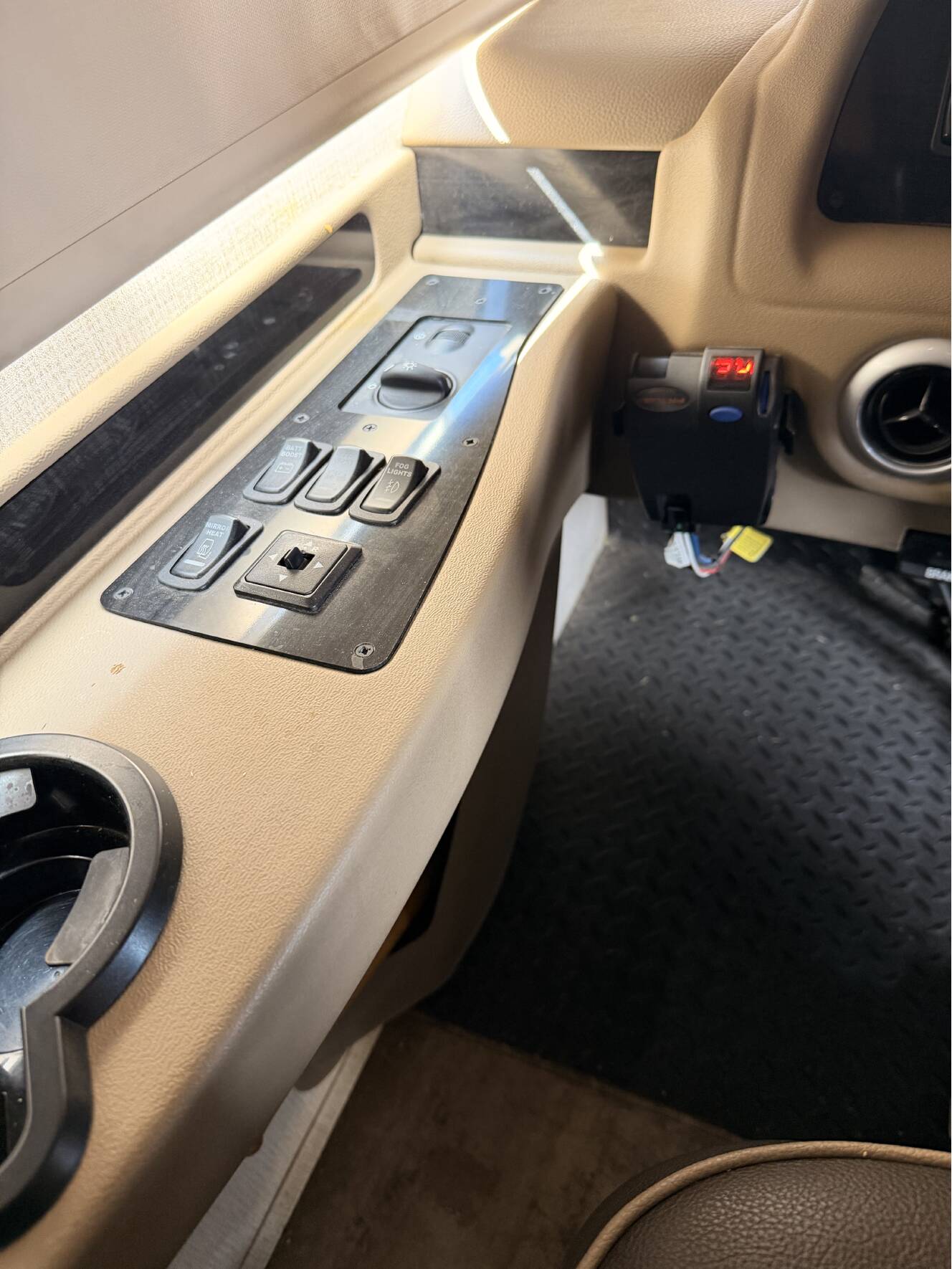 A photo of this 2018 Forest River GEORGETOWN 3 SERIES 30X3