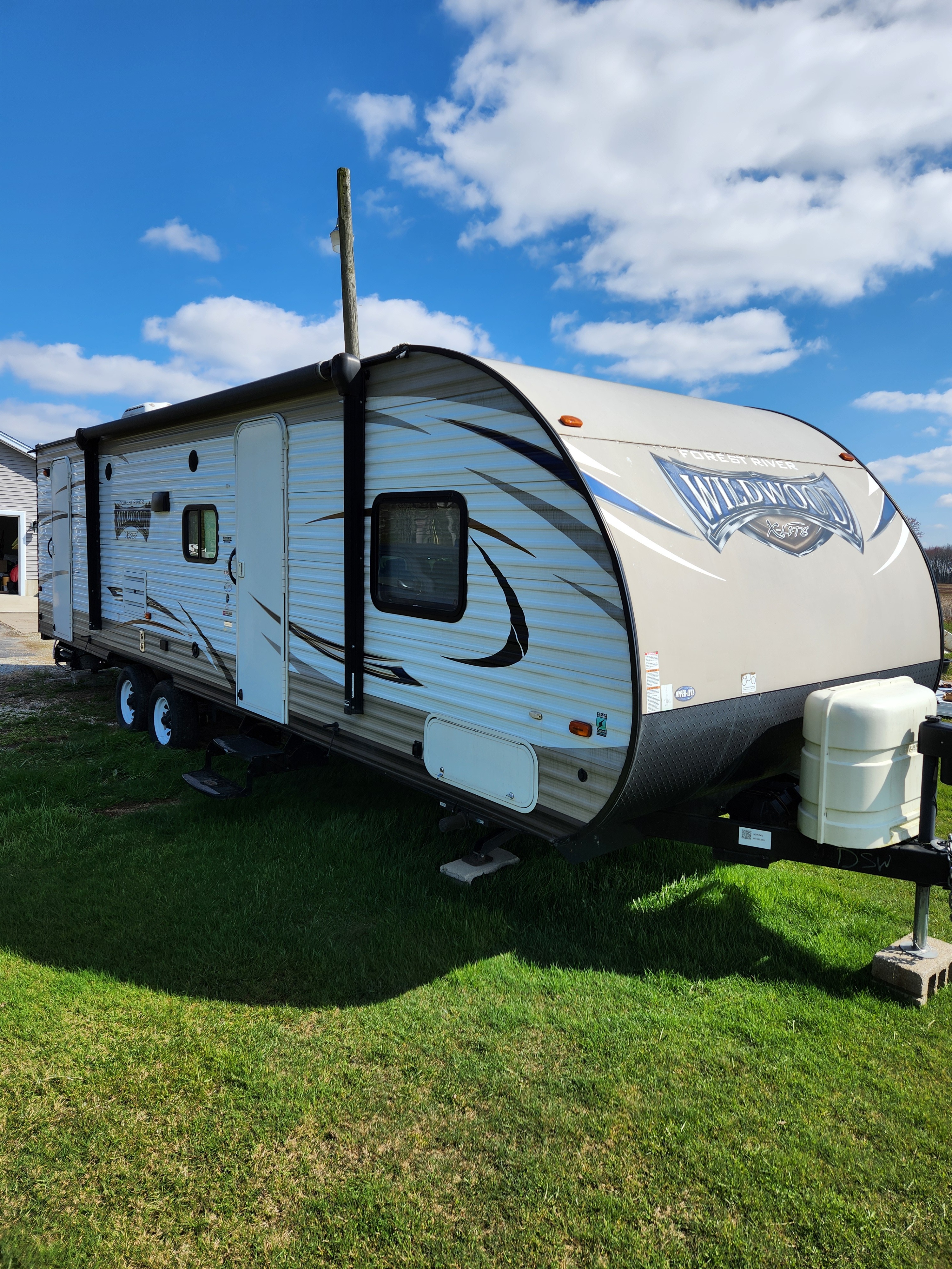 2017 Forest River WILDWOOD X-LITE 26BHXL in georgetown OH