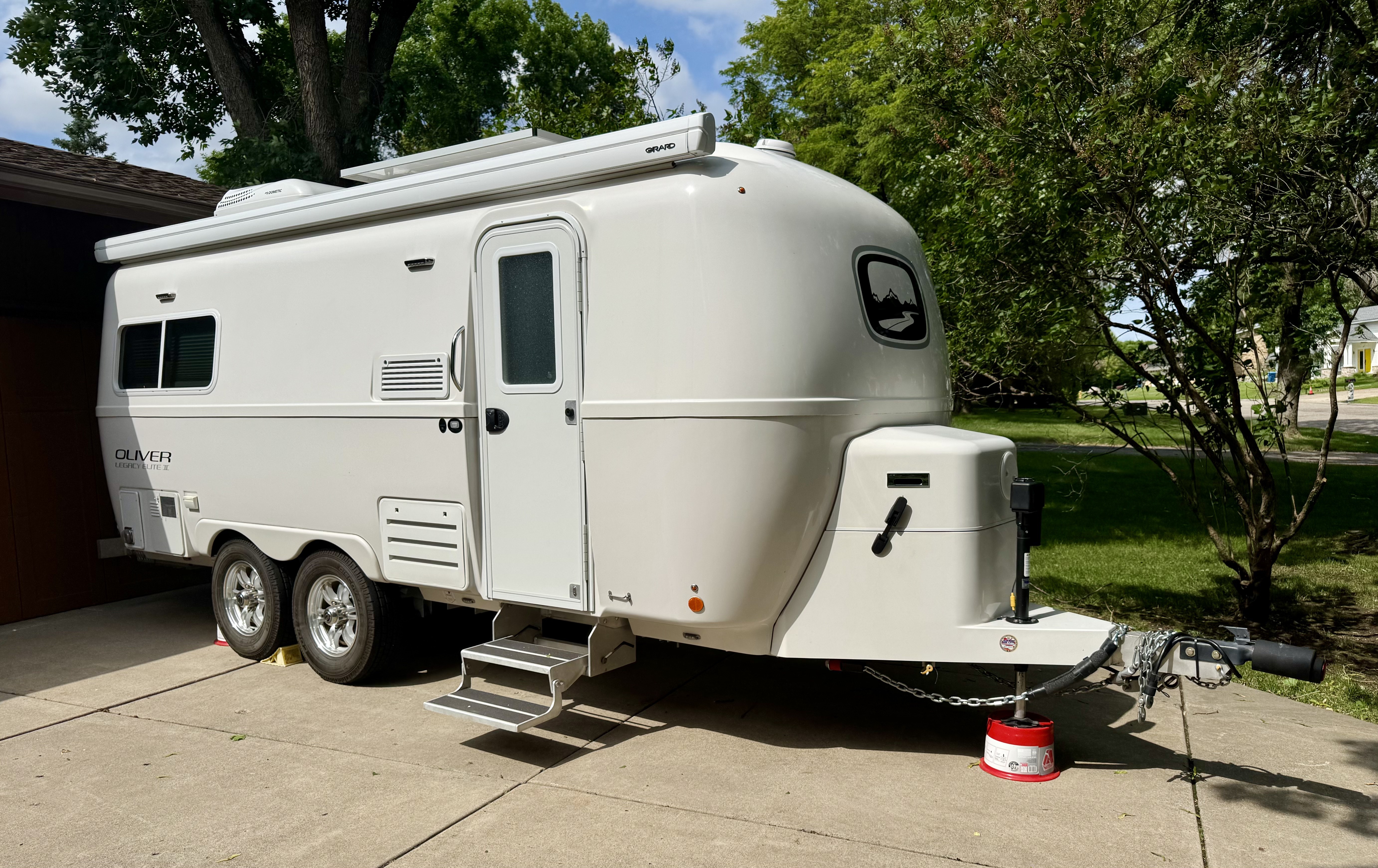 2021 Oliver LEGACY ELITE II TWIN BED in plymouth MN