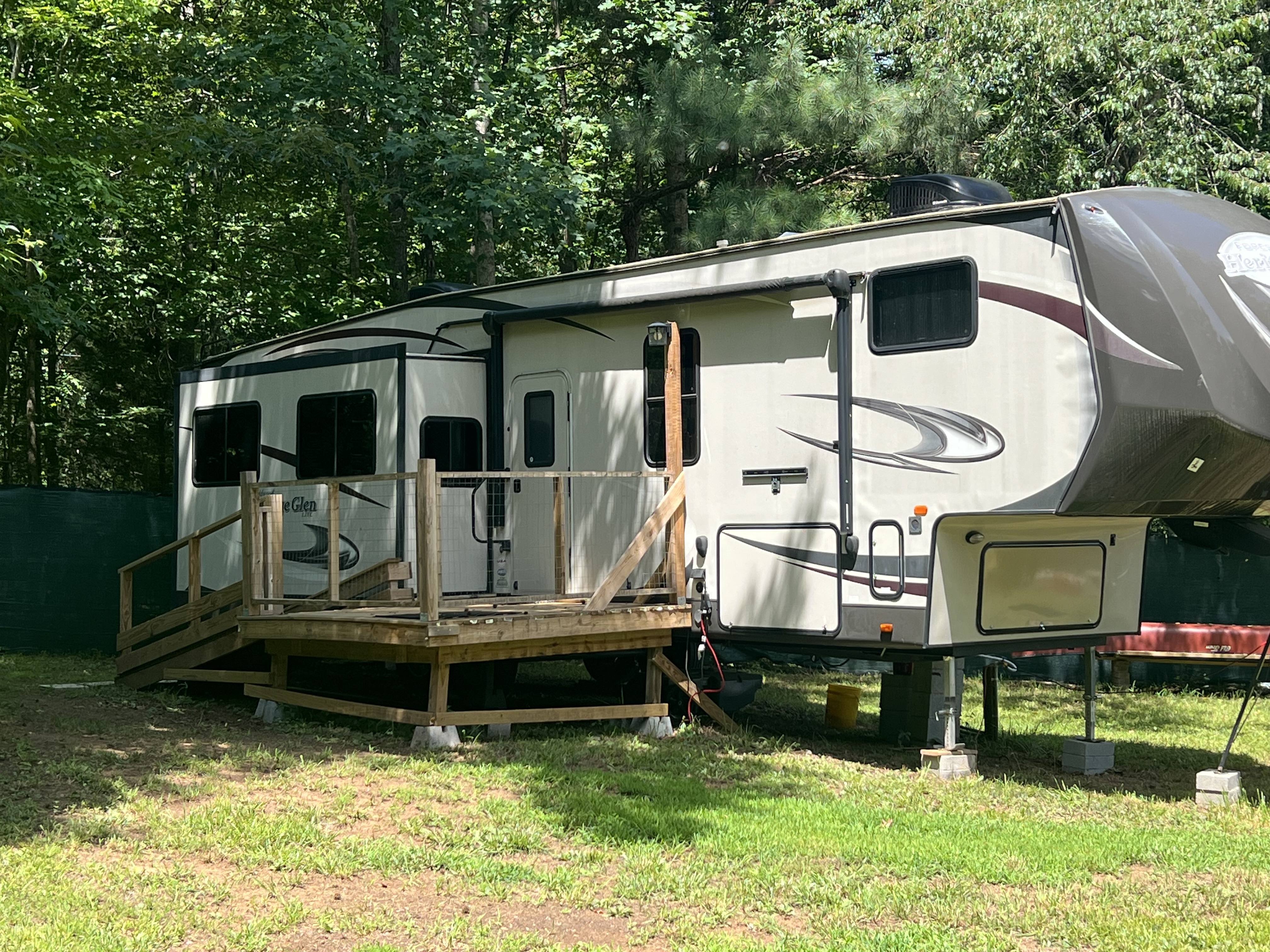 2015 Forest River WILDWOOD HERITAGE GLEN LITE 337BAR RV
