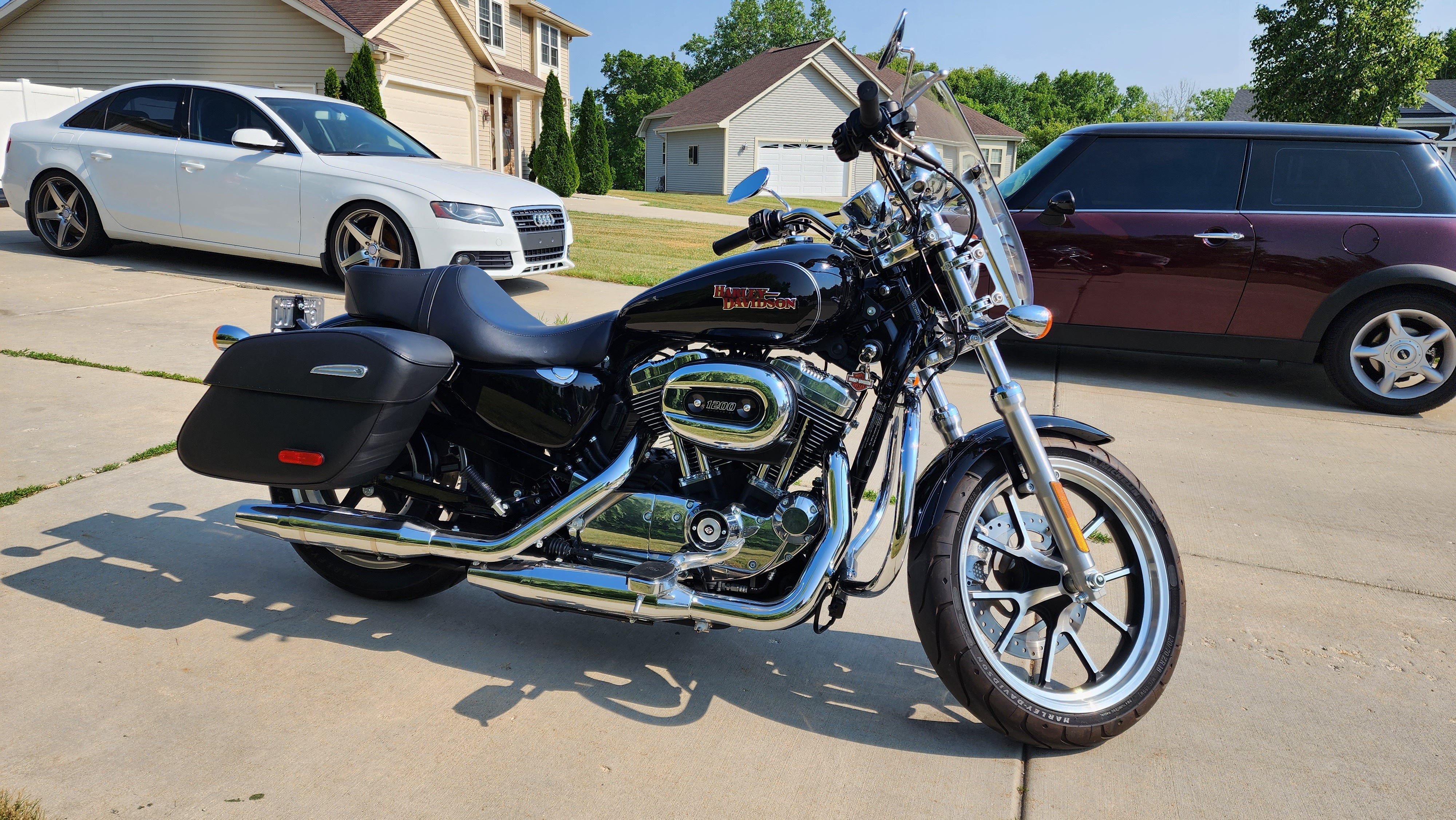 2014 Harley-Davidson SPORTSTER 1200 SUPERLOW in milwaukee WI