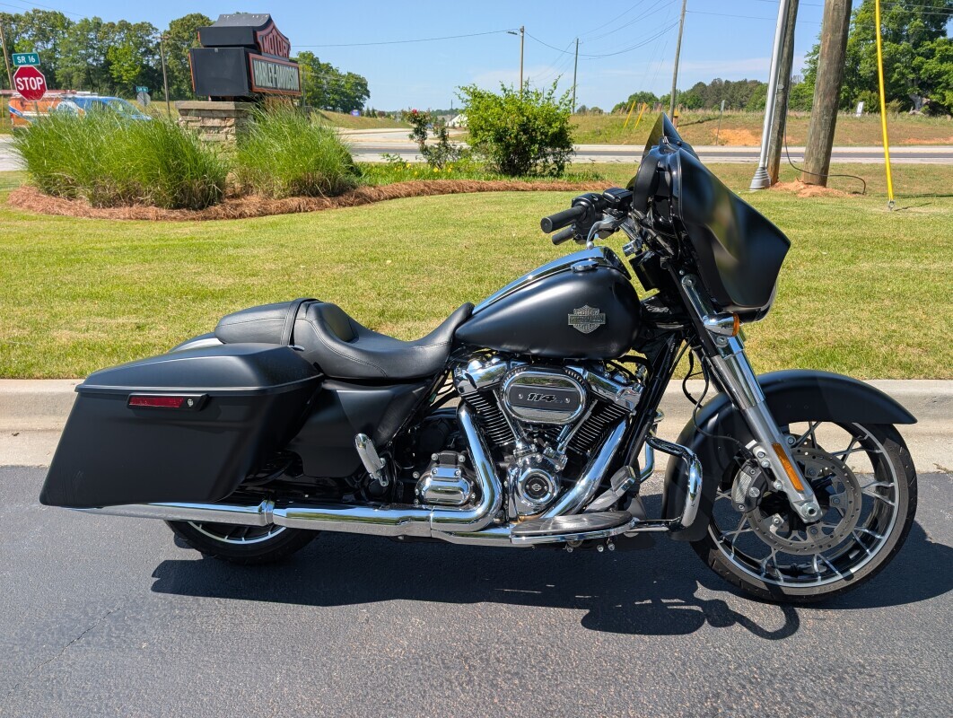 2022 Harley-Davidson Street Glide Special SPECIAL in Newnan, GA