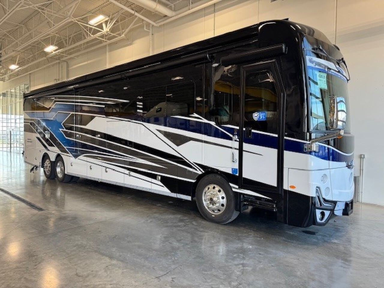 2026 Holiday Rambler ARMADA 44B Class A Diesel Motorhome - Diesel Pusher RV