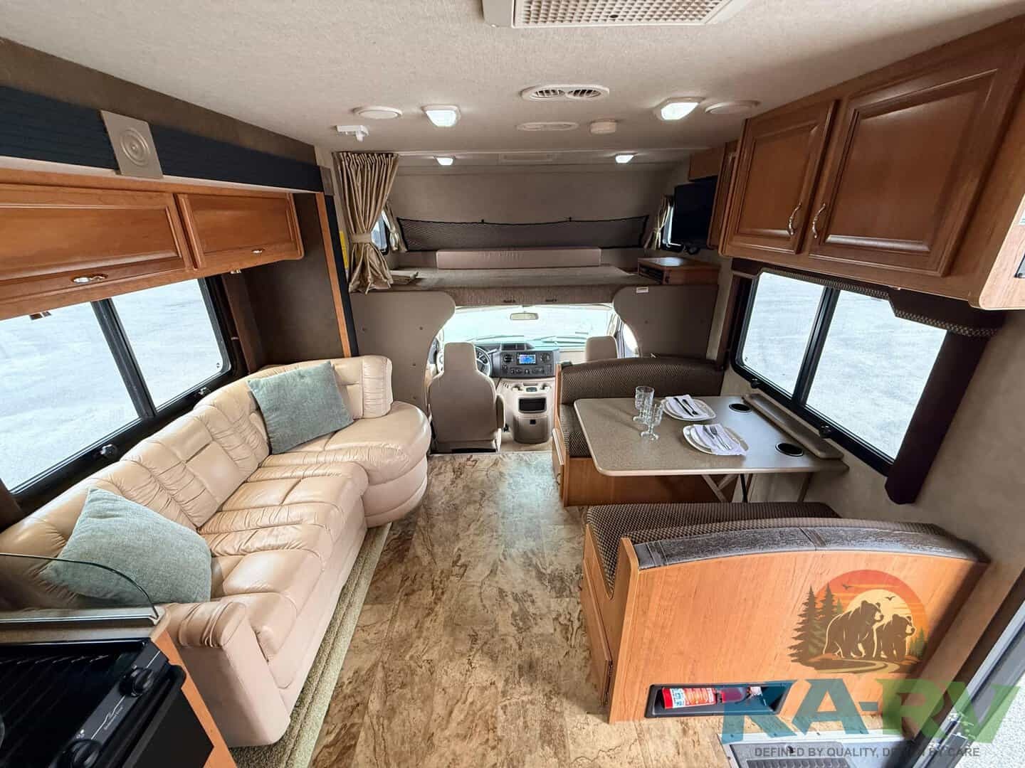 2015 Fleetwood JAMBOREE SPORT 31D in fruitland park FL