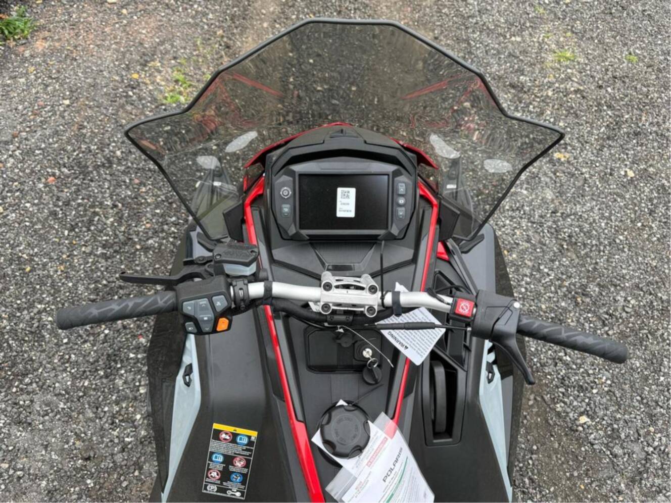 A photo of this 2025 Polaris 650 VOYAGEUR 146