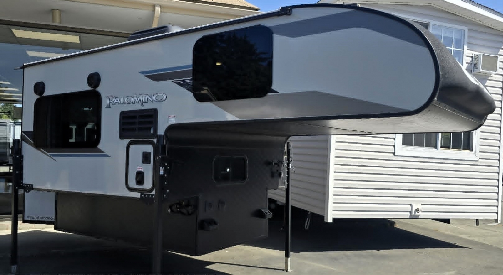2023 Forest River PALOMINO HS-750 in port angeles WA