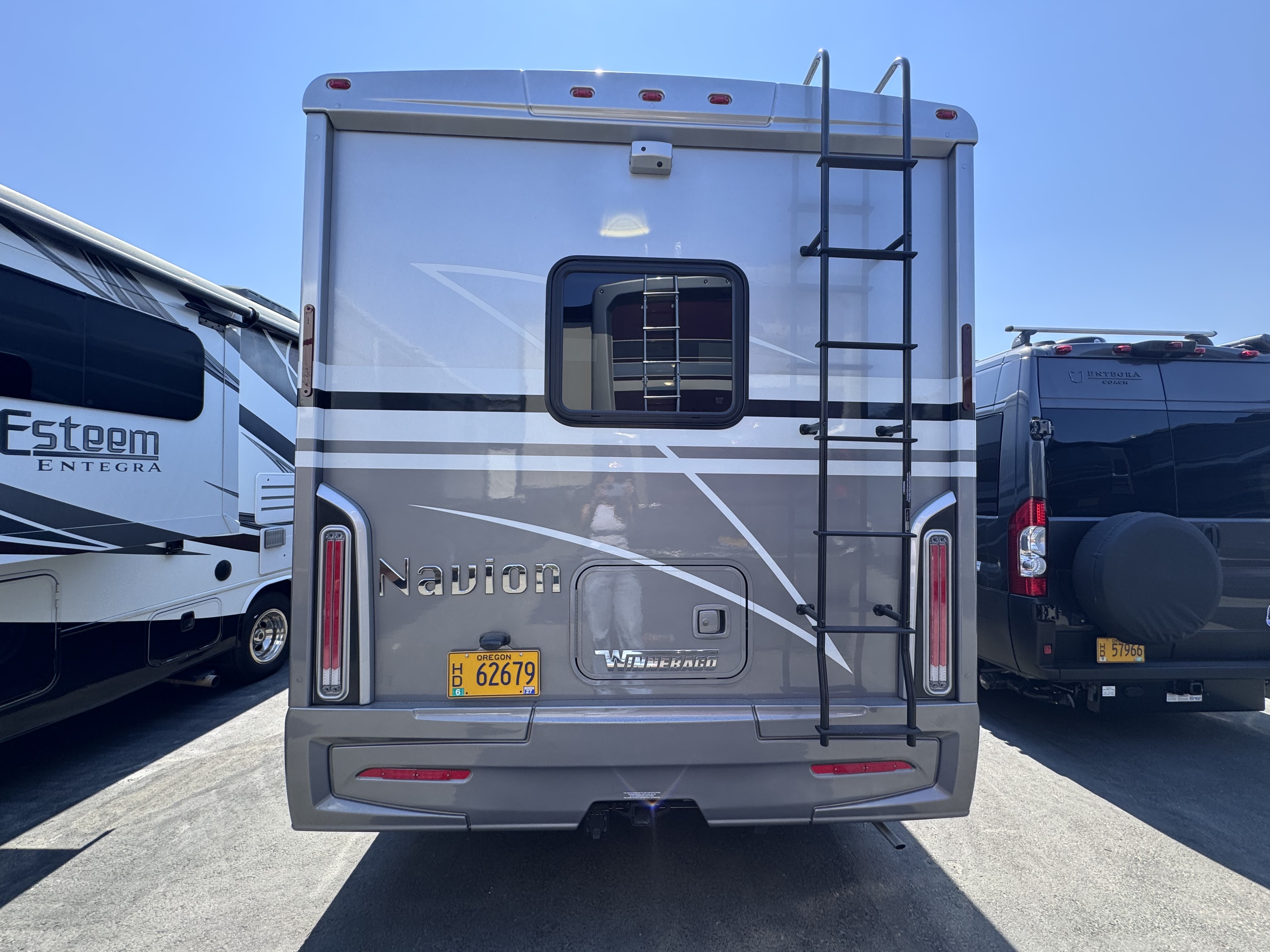 2025 Winnebago Navion 24V Bay Mist II in grants pass OR
