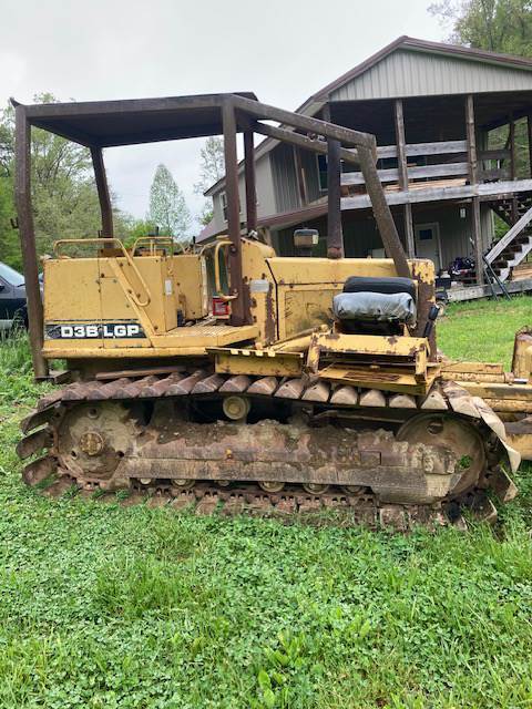 1987 Caterpillar D3B in Frankfort, KY