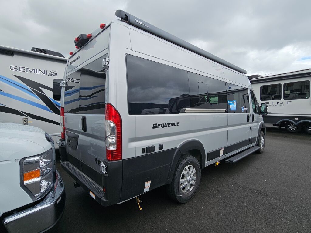 2027 Thor Motor Coach Sequence 20L in kent WA