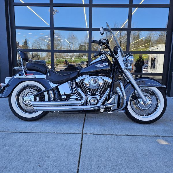 2006 Harley-Davidson Softail Deluxe DELUXE in Tigard, OR