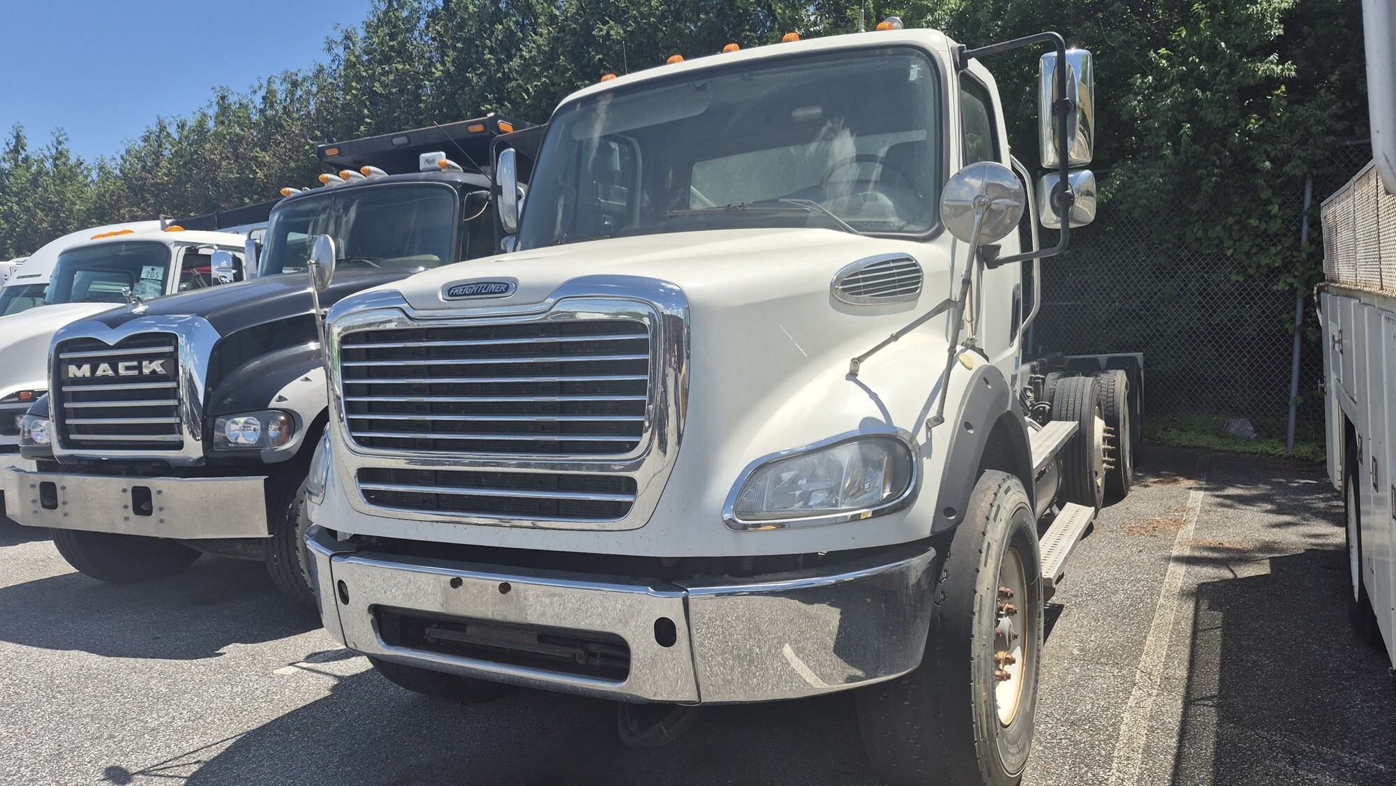 2012 FREIGHTLINER M2 in Souderton, PA