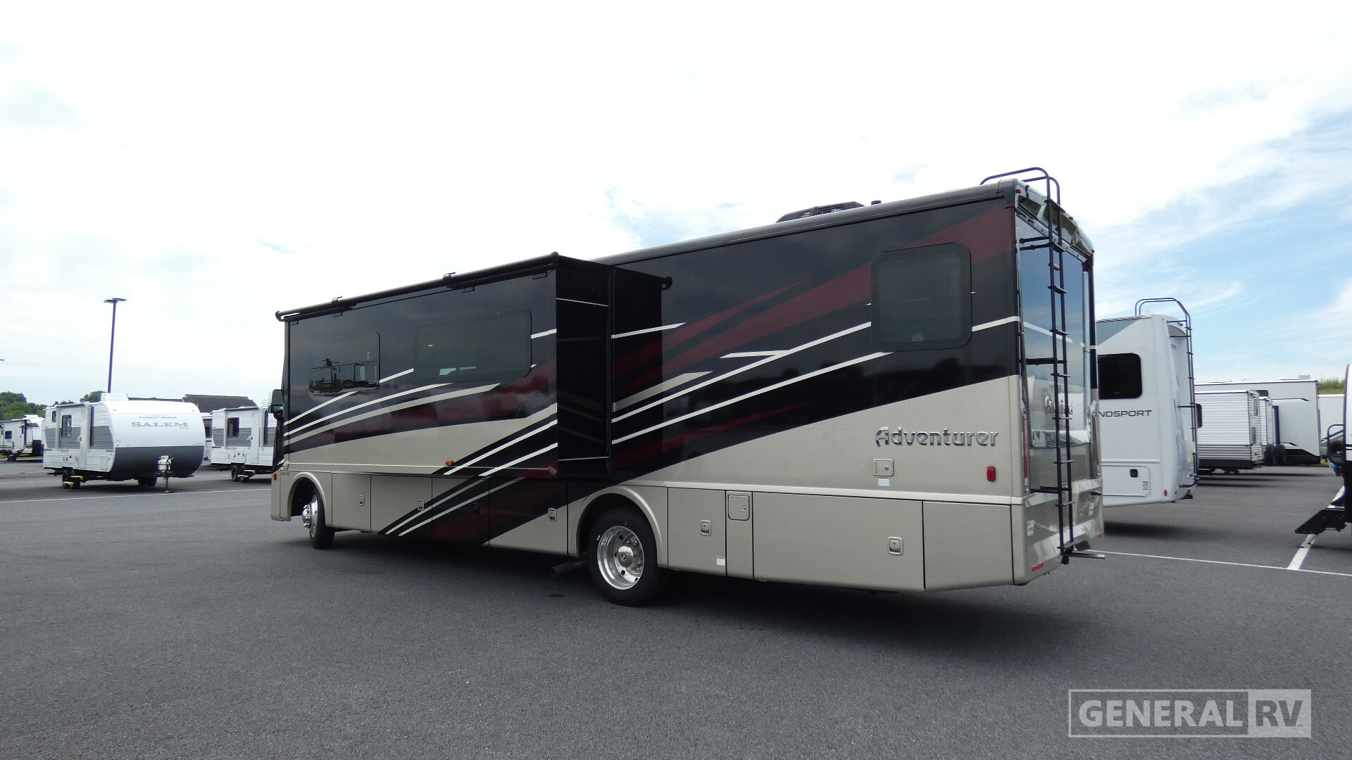2026 Winnebago ADVENTURER 35F in elizabetown PA