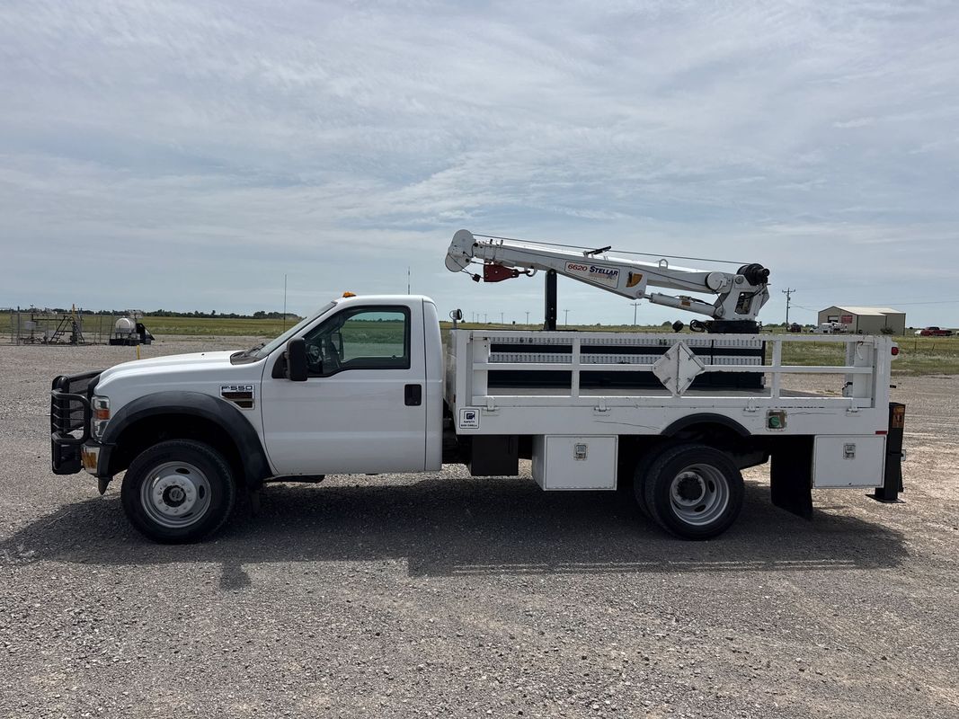 2010 FORD F550 in Yukon, OK