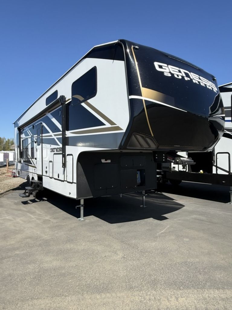 2027 Genesis Supreme Rv Genesis Fifth Wheel G32CRSB in aumsville OR
