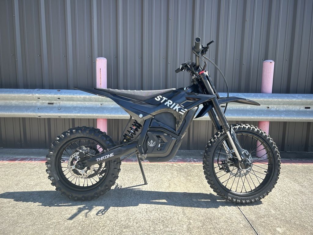 2026 Throne Cycles Shadow 60V Black in Highlands, TX