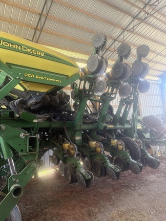 2014 John Deere 1790 in Athens, TN