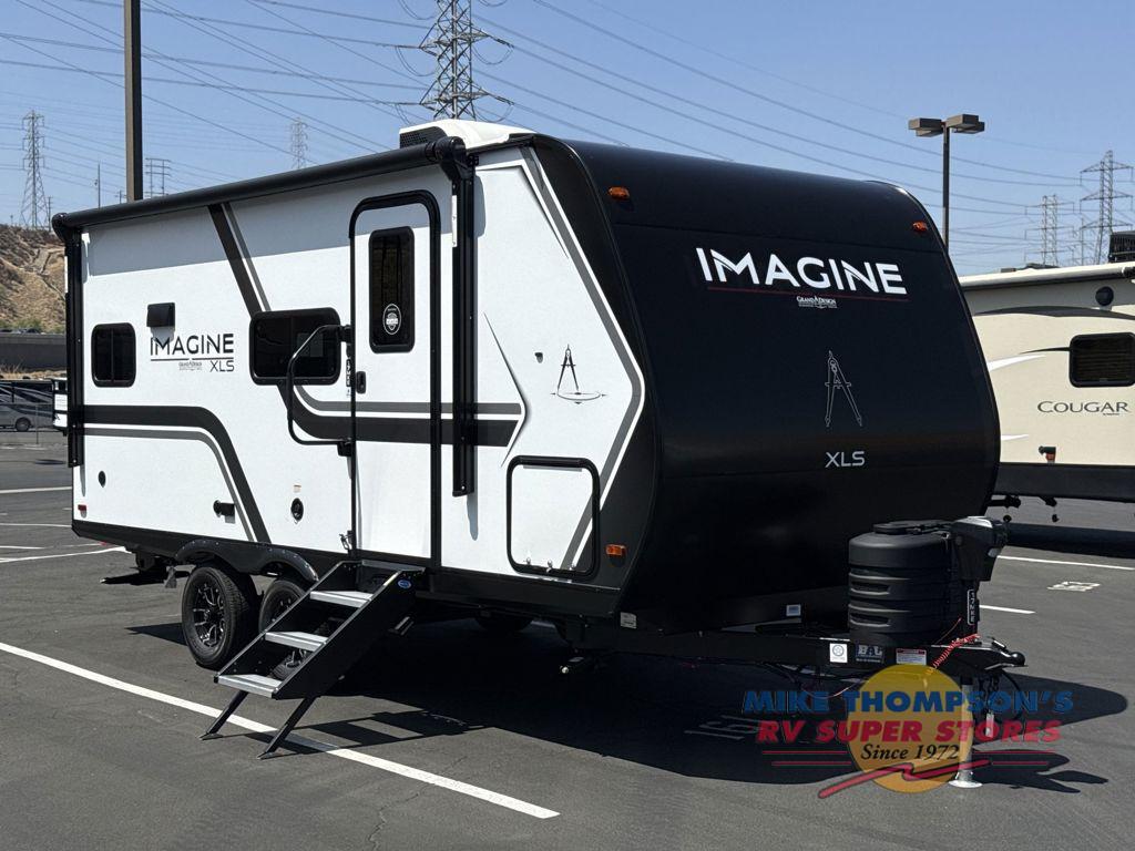 2027 Grand Design Imagine XLS 17MKE in colton CA