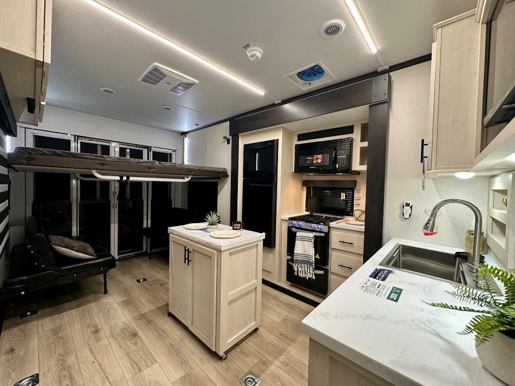 2026 Forest River Rv Vengeance Rogue Armored 26L140 in franklin TN