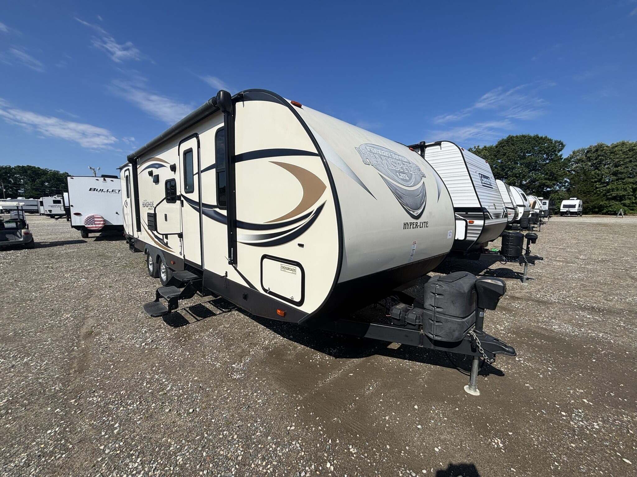 2017 Forest River Salem Hemisphere Hyper-Lyte 27BHHL in newfield NJ