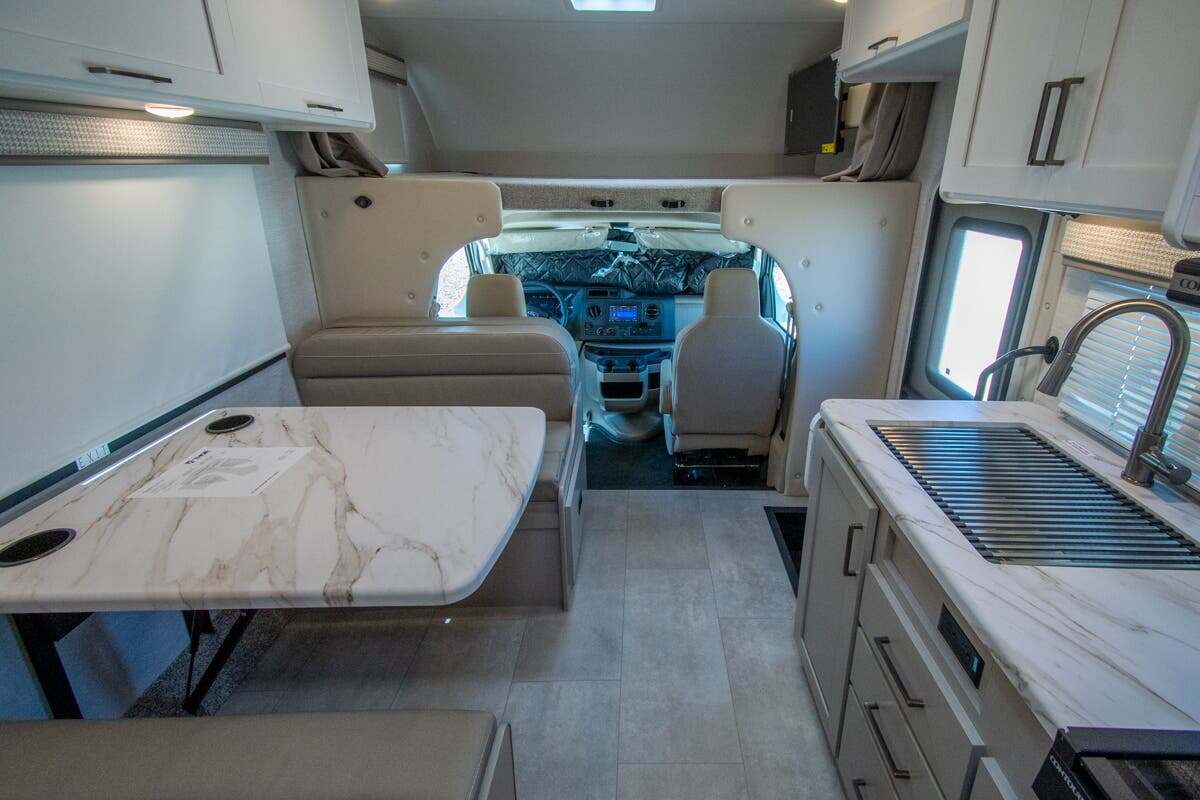 2026 Thor Motor Coach Quantum LZ22 in alvarado TX