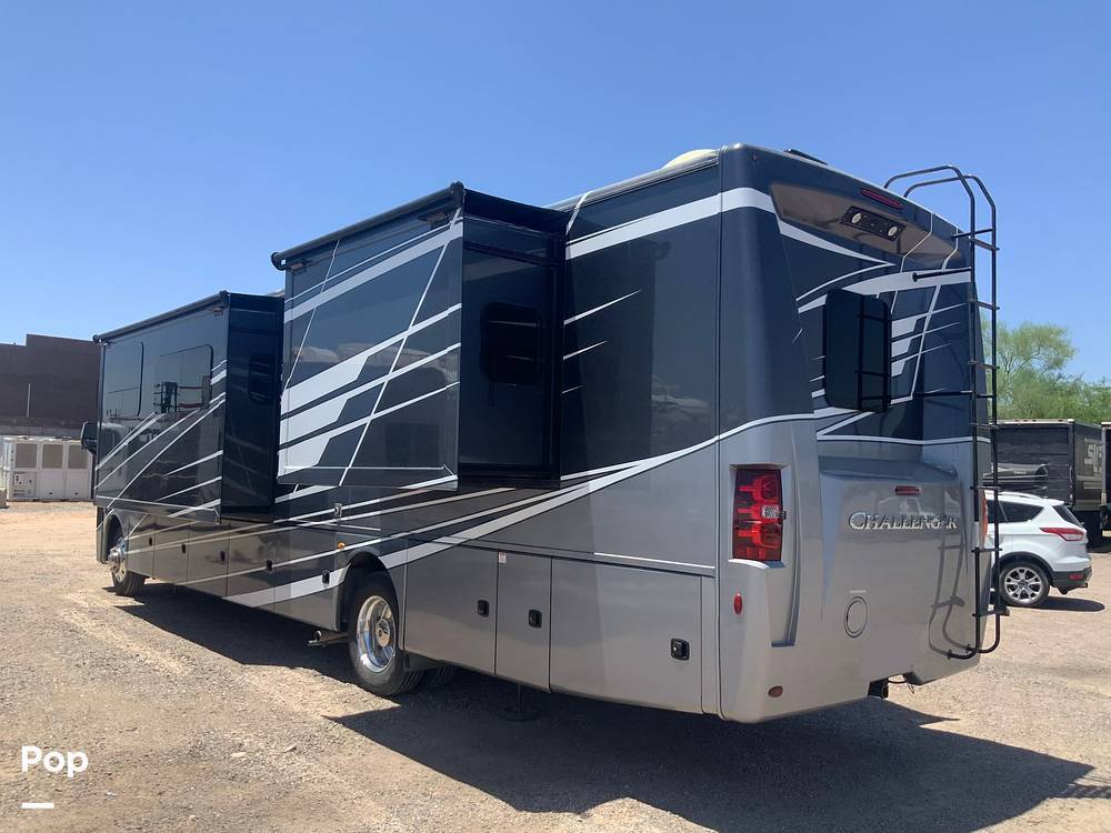 2023 Thor Motor Coach Challenger 37FH in mesa AZ