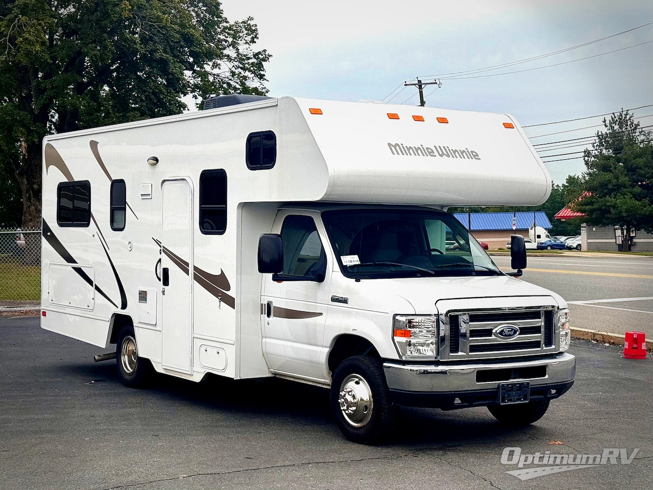2019 Winnebago Minnie Winnie 325AR in pottstown PA