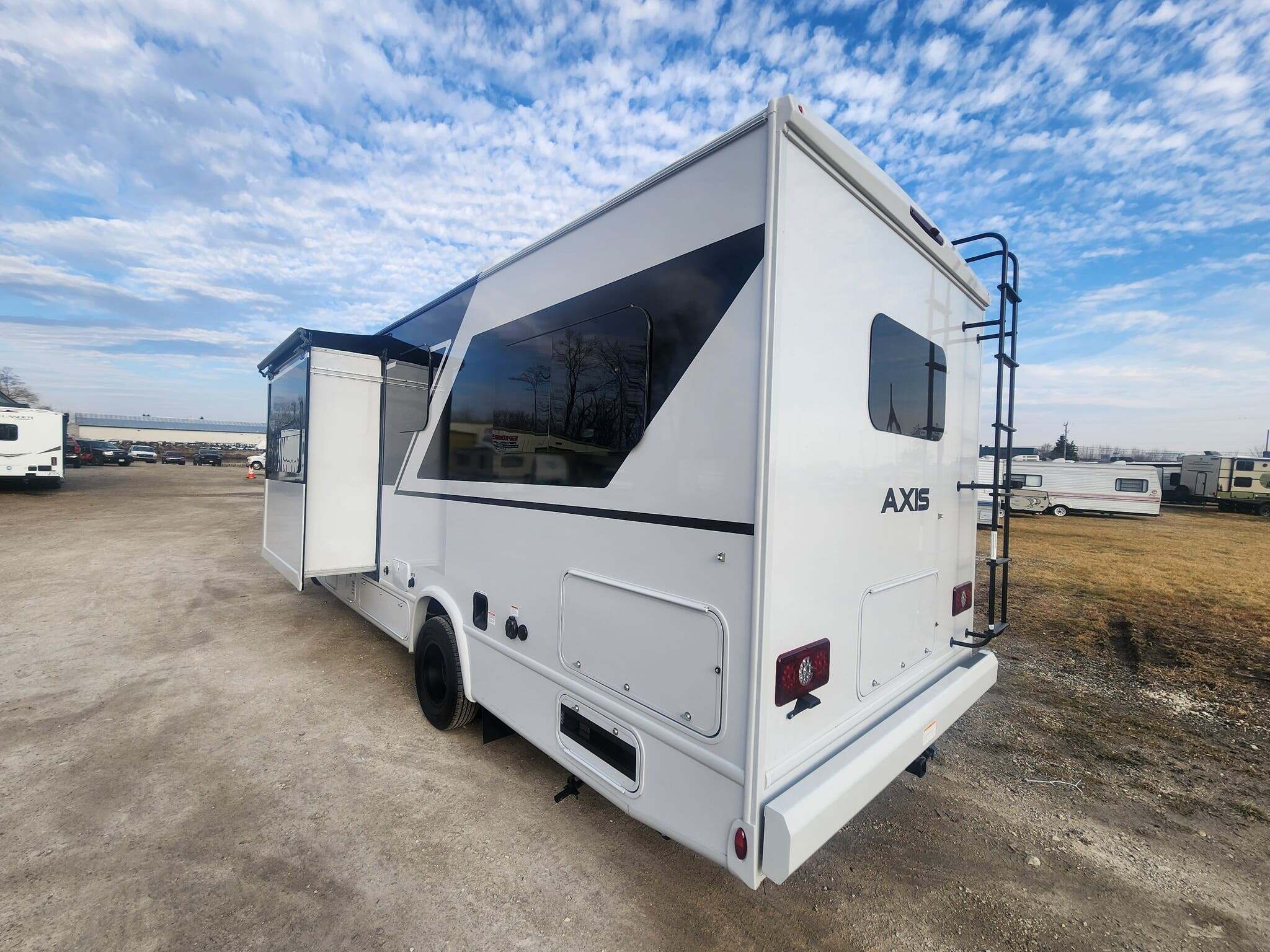 2026 Thor Motor Coach Axis 26.2 in sturtevant WI