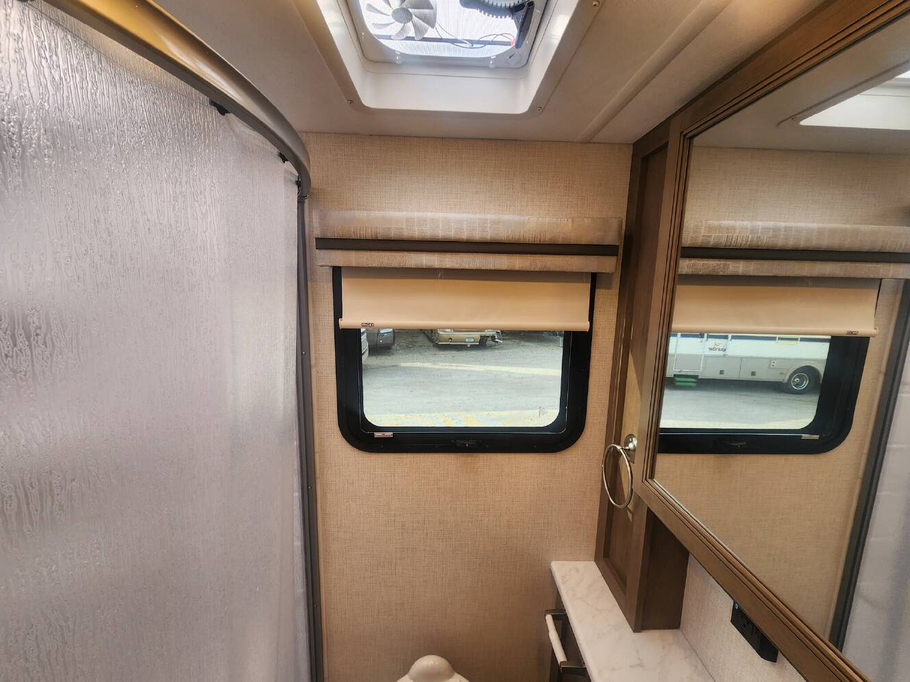 A photo of this 2026 Thor Motor Coach Axis 26.2