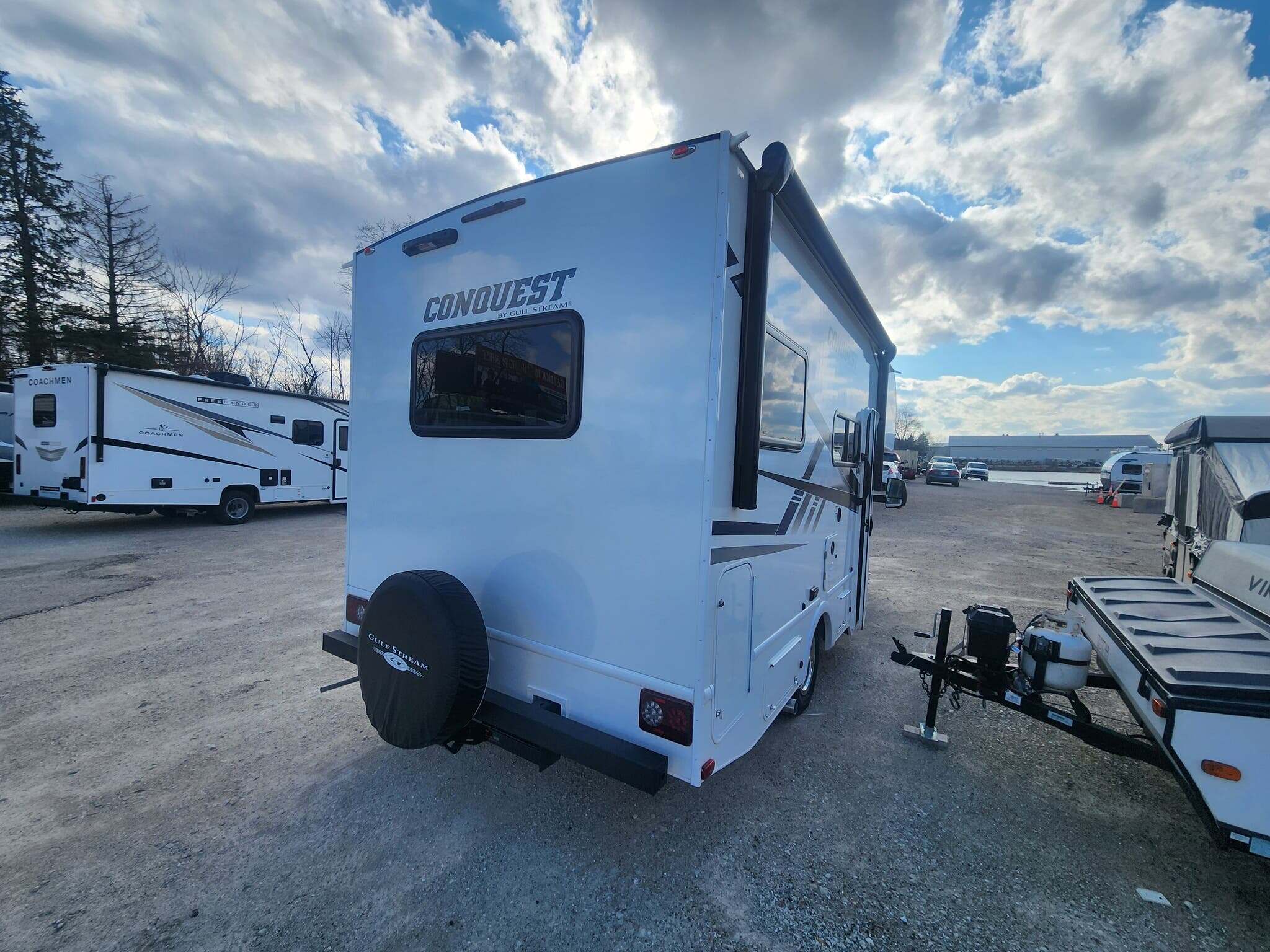 2026 Gulf Stream Conquest LE Series 6215 in sturtevant WI