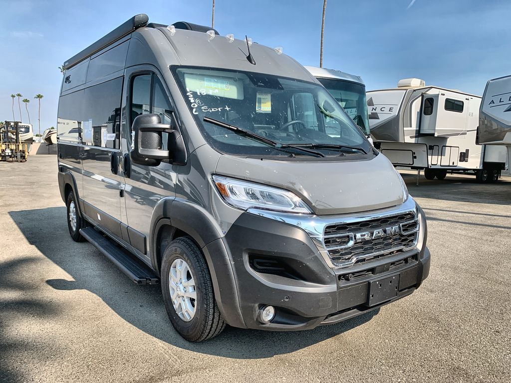 2026 Thor Motor Coach Rize 18M RV