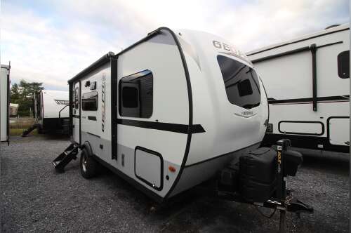 2020 Forest River Geo Pro 19FBS G19FBS in greencastle PA