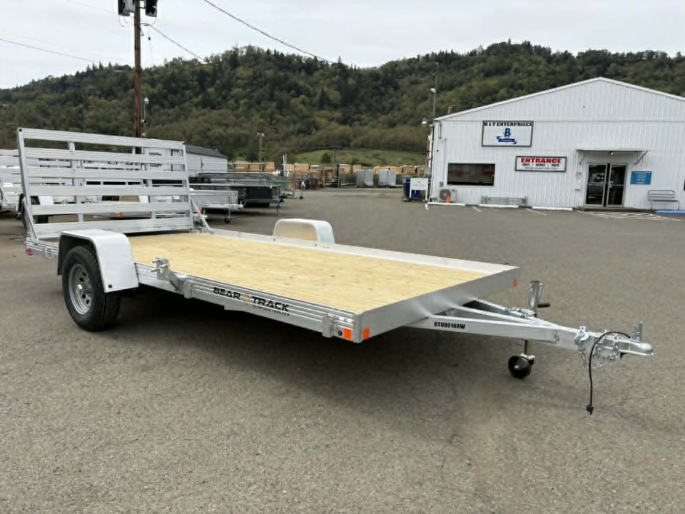 2026 Bear Track UTILITY in Roseburg, OR