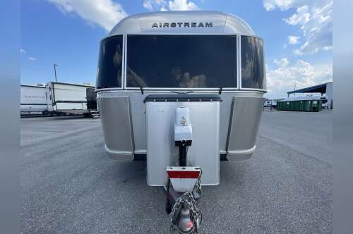 2016 Airstream LAND YACHT 28FB in breaux bridge LA