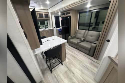 2026 Keystone COLEMAN LEGACY 2800SUNDECK in churchville NY