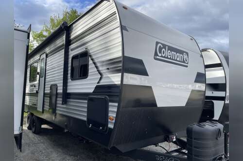 2026 Keystone COLEMAN LANTERN 28BHS in windham ME