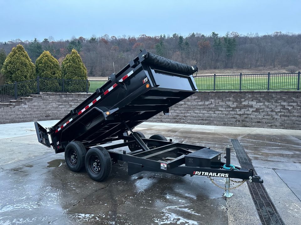 2026 PJ Trailers D3 in Milan, PA
