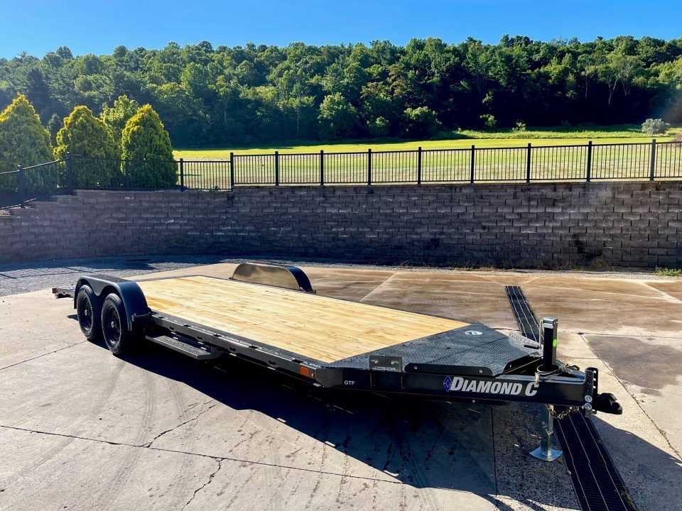 2026 DIAMOND C GTF206 with slide ins 20' in Milan, PA