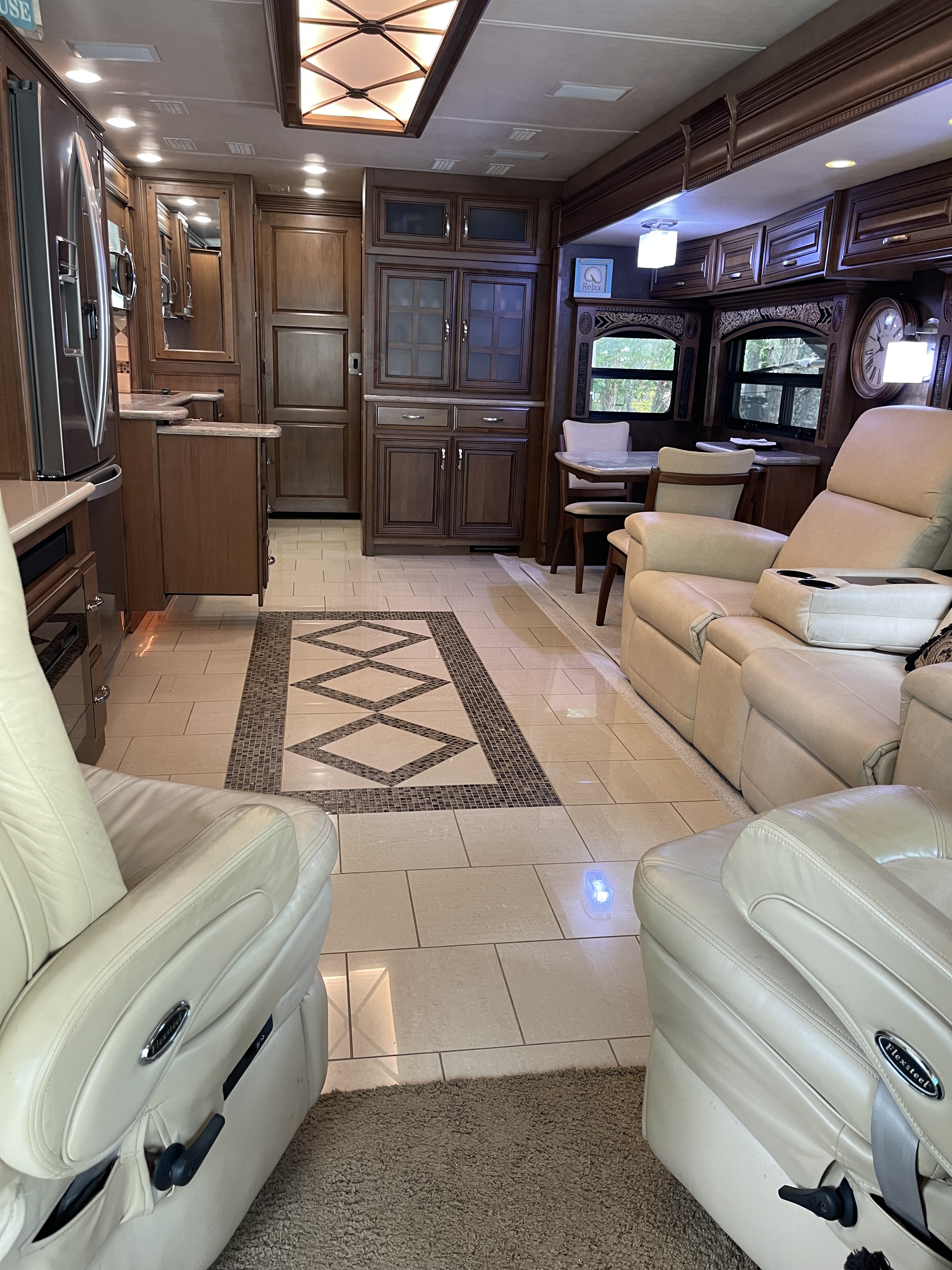 2013 Entegra Coach ANTHEM 42RBQ RV