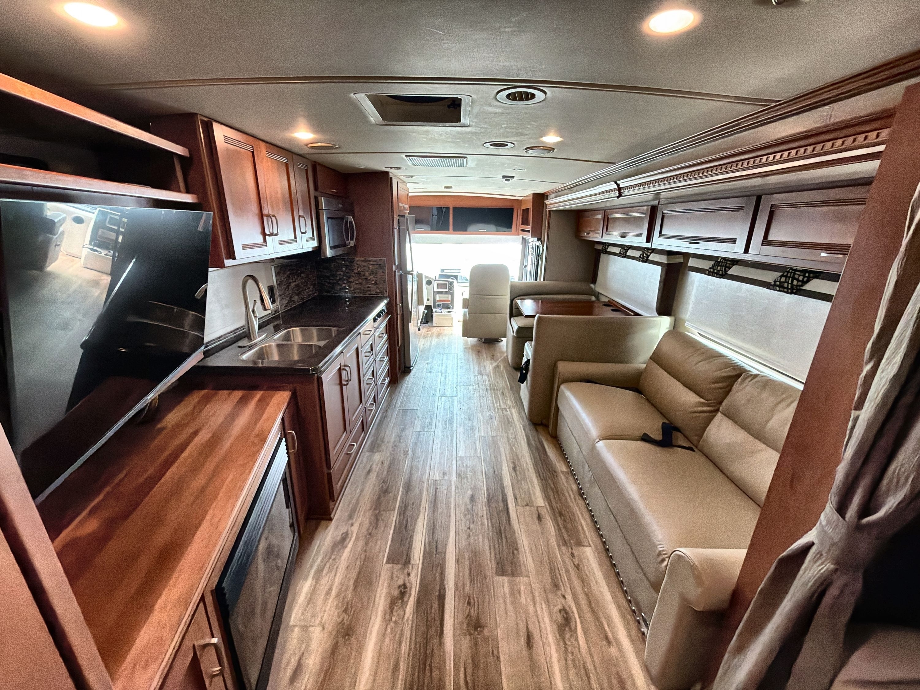 2014 Winnebago FORZA 38R in vacaville CA