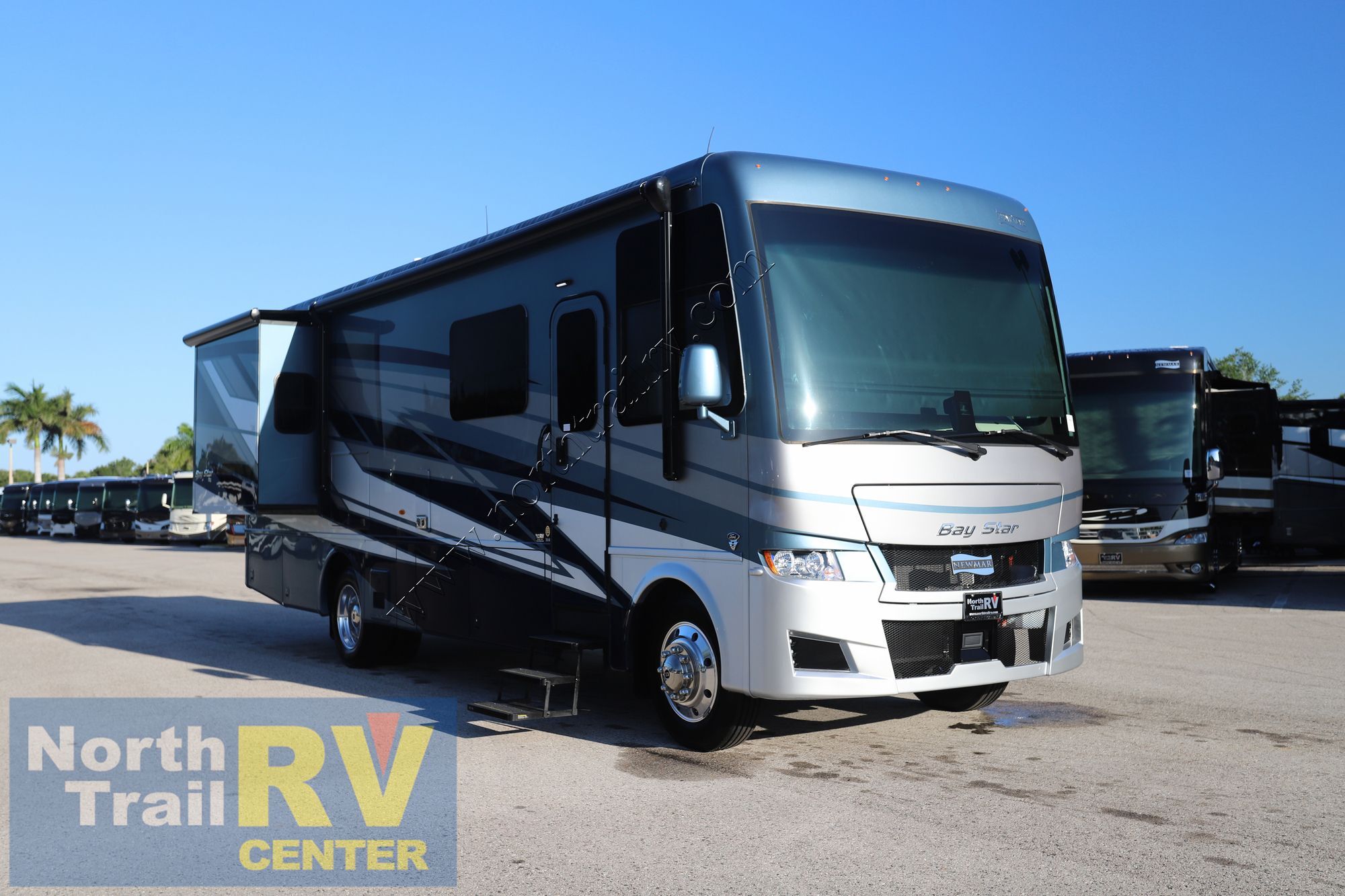 2027 Newmar Bay Star 3114 RV