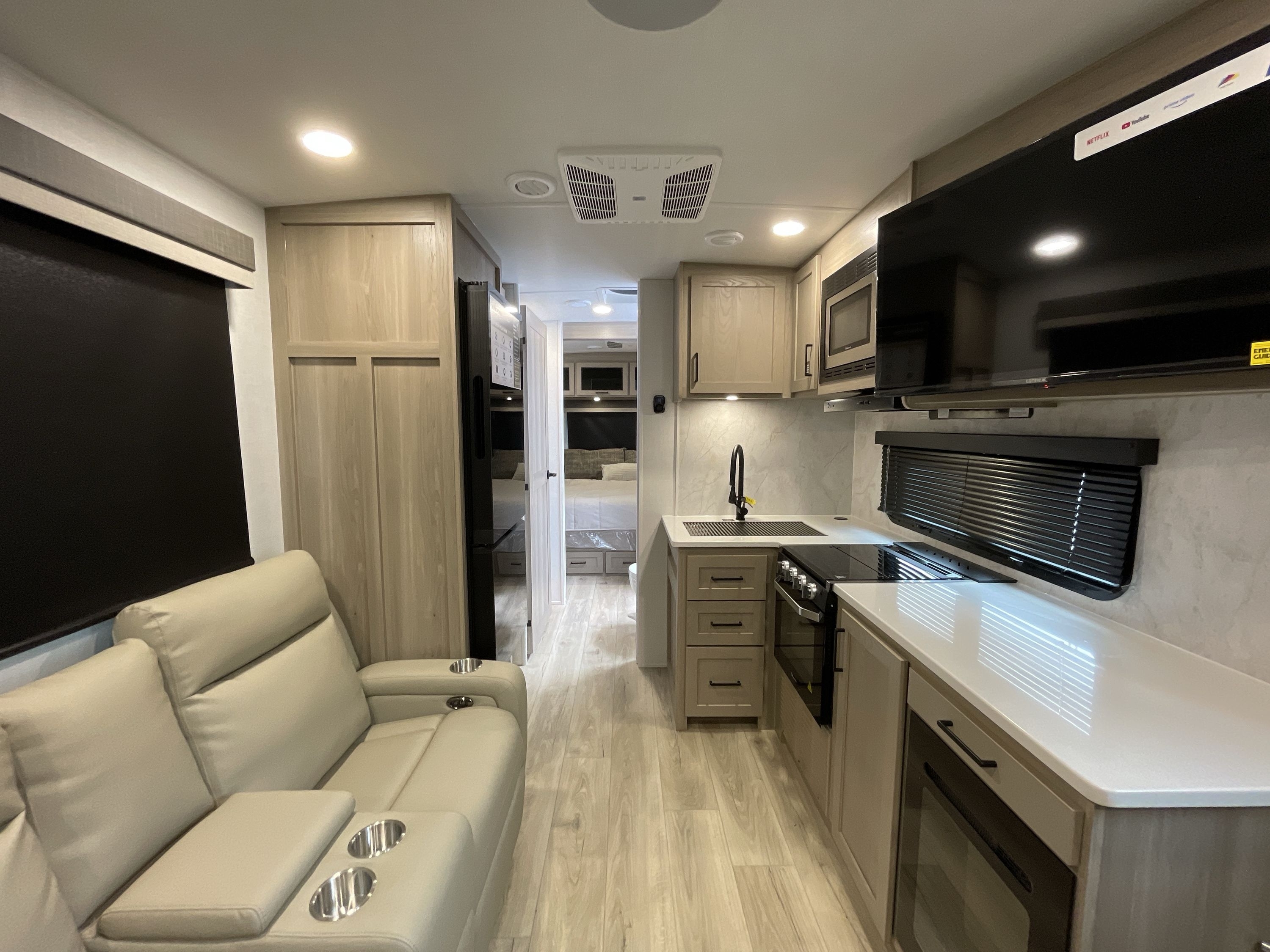 2026 Forest River ROCKWOOD ULTRA LITE 302RDT in sherwood AR