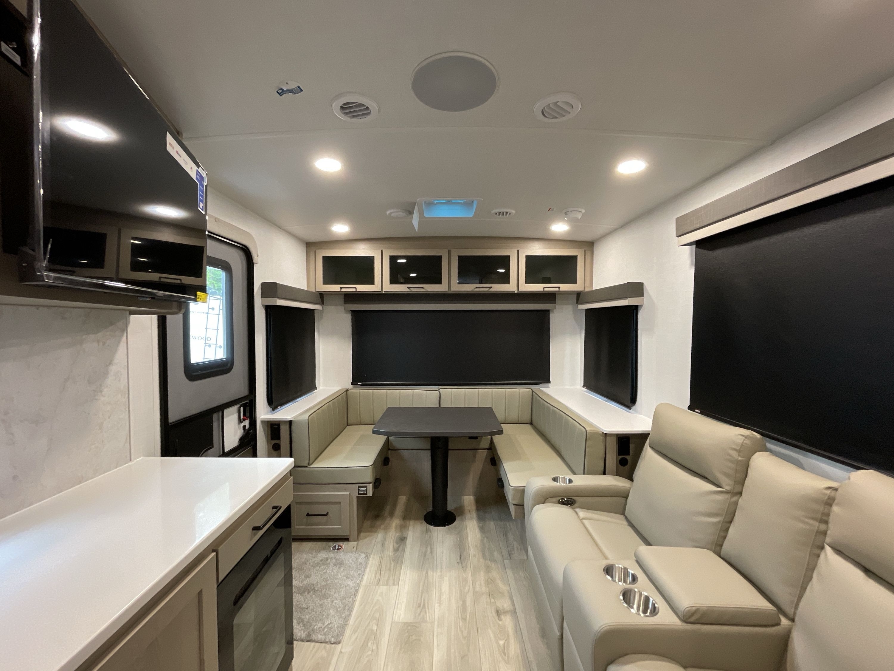 2026 Forest River ROCKWOOD ULTRA LITE 302RDT in sherwood AR