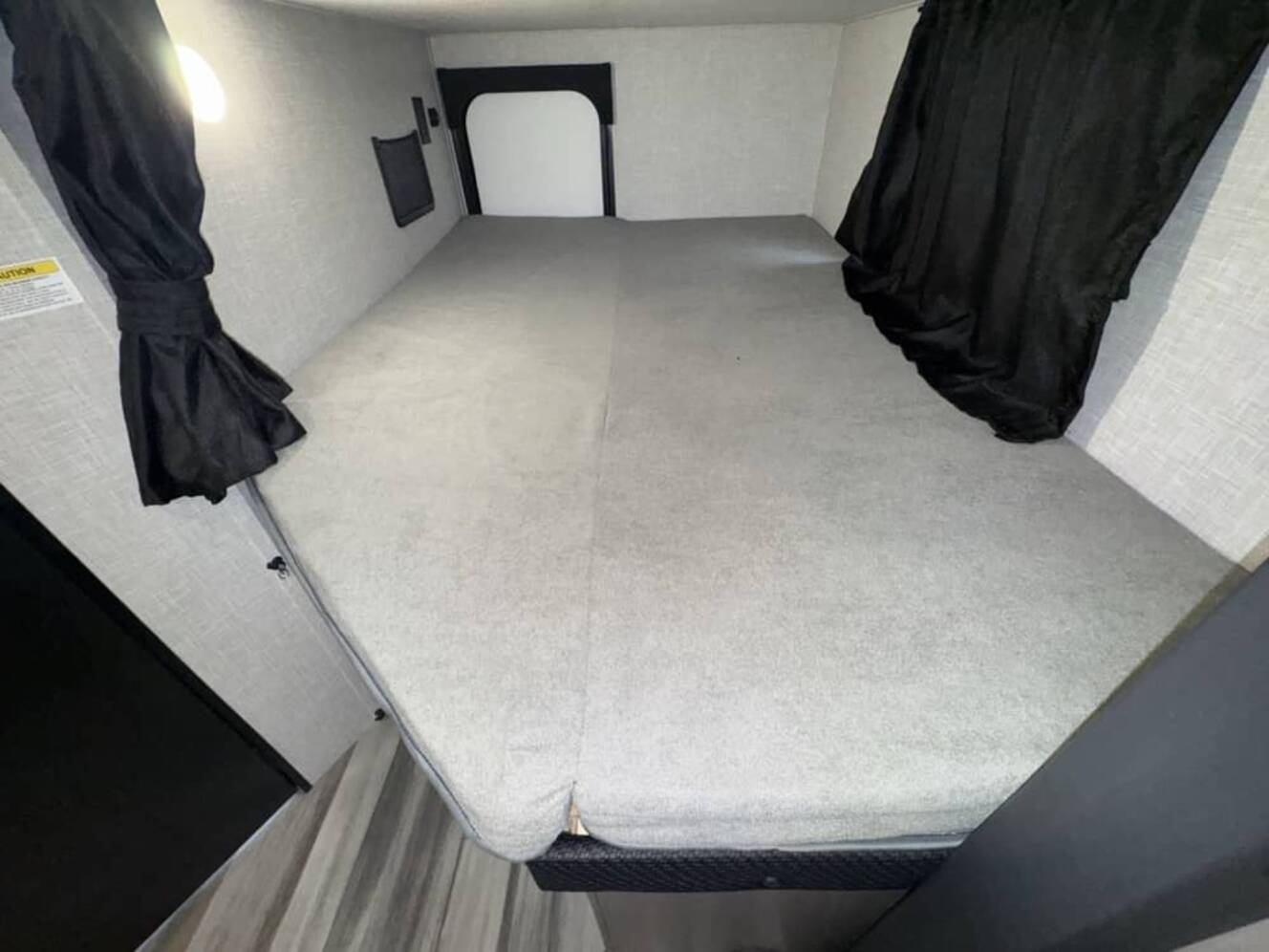 A photo of this 2025 Jayco JAY FEATHER 29QBH