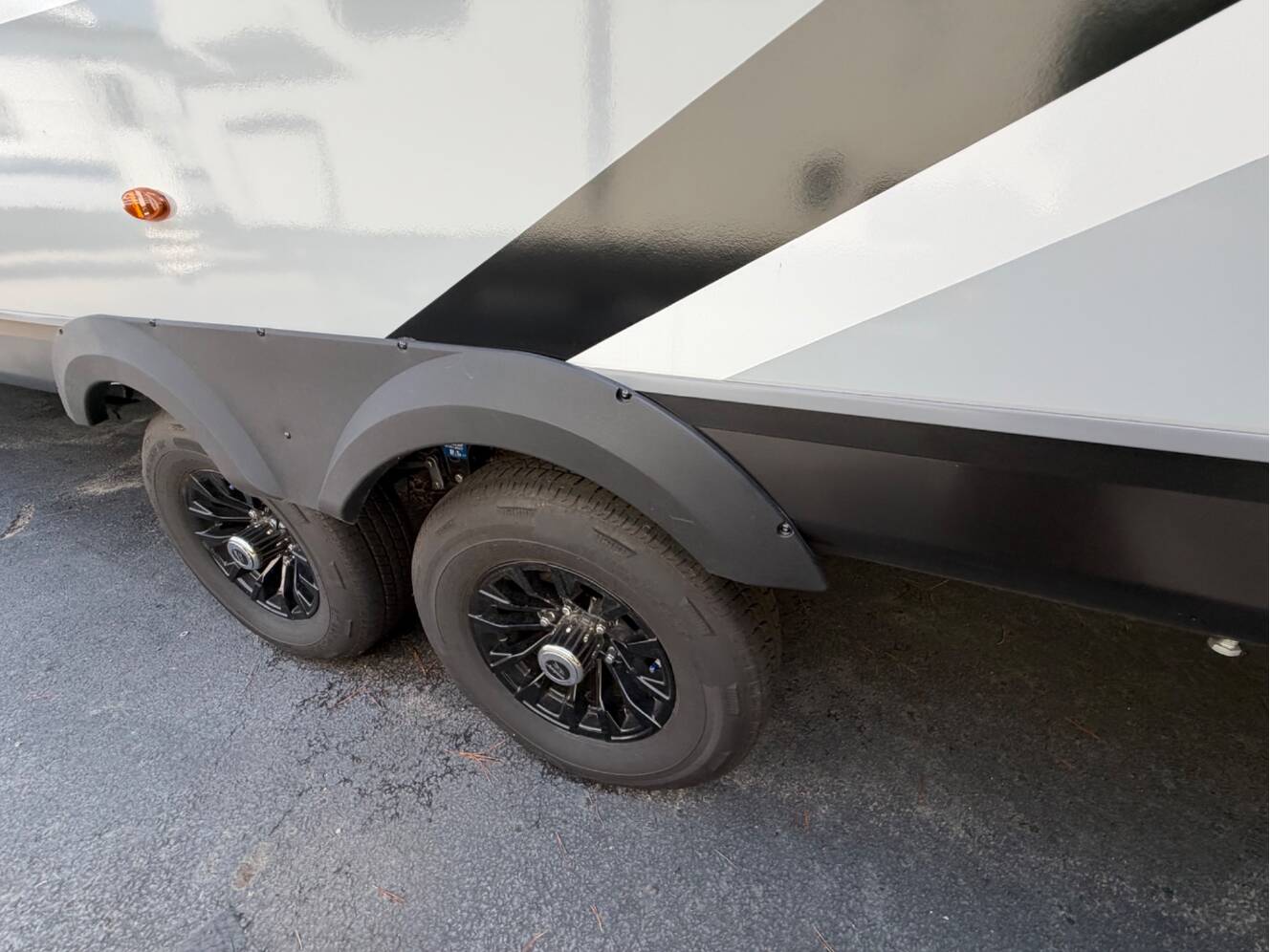 A photo of this 2025 Jayco JAY FEATHER 29QBH