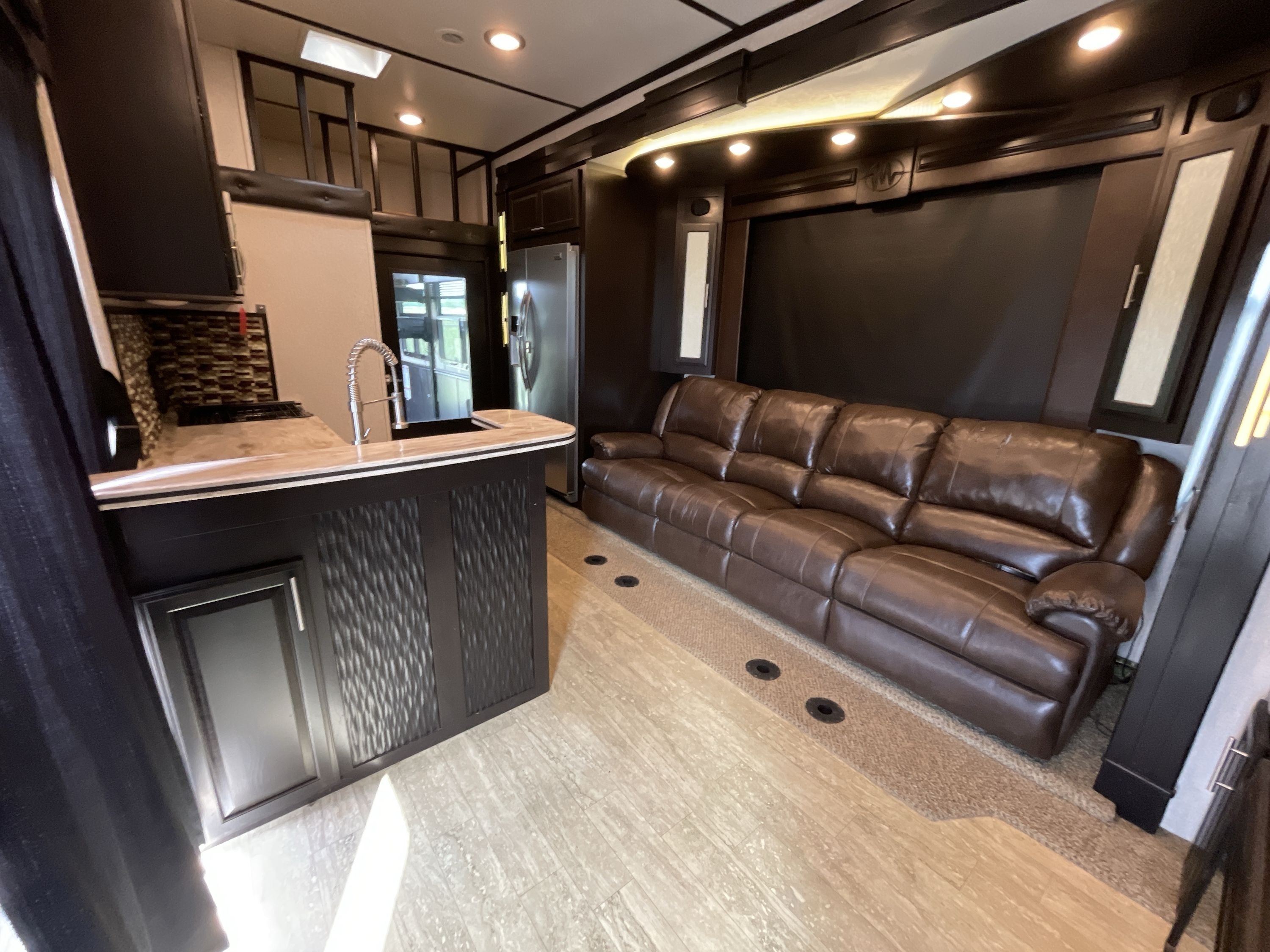 2017 Jayco SEISMIC 4212 in alvarado TX