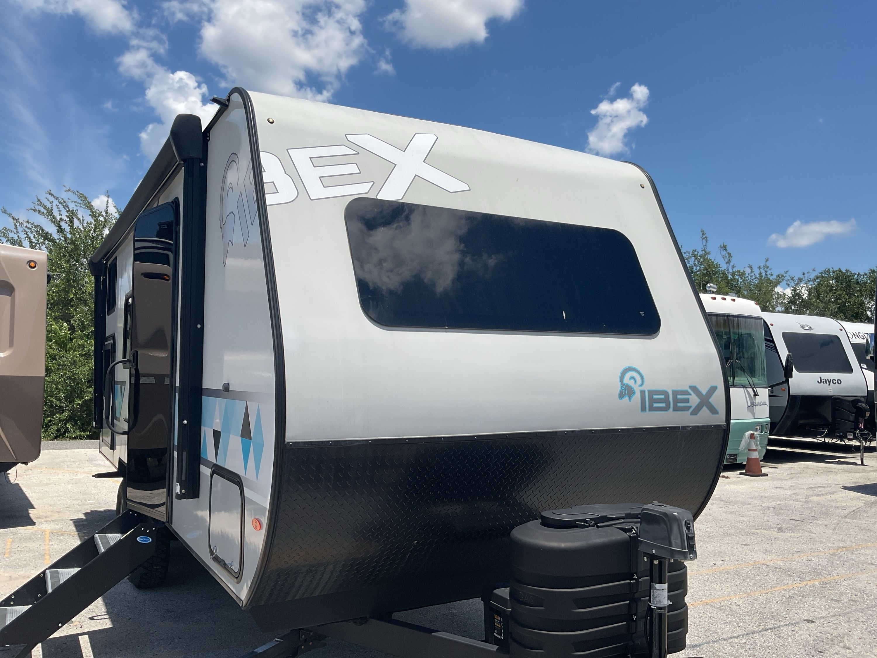 2024 Forest River IBEX 19MBH in clermont FL