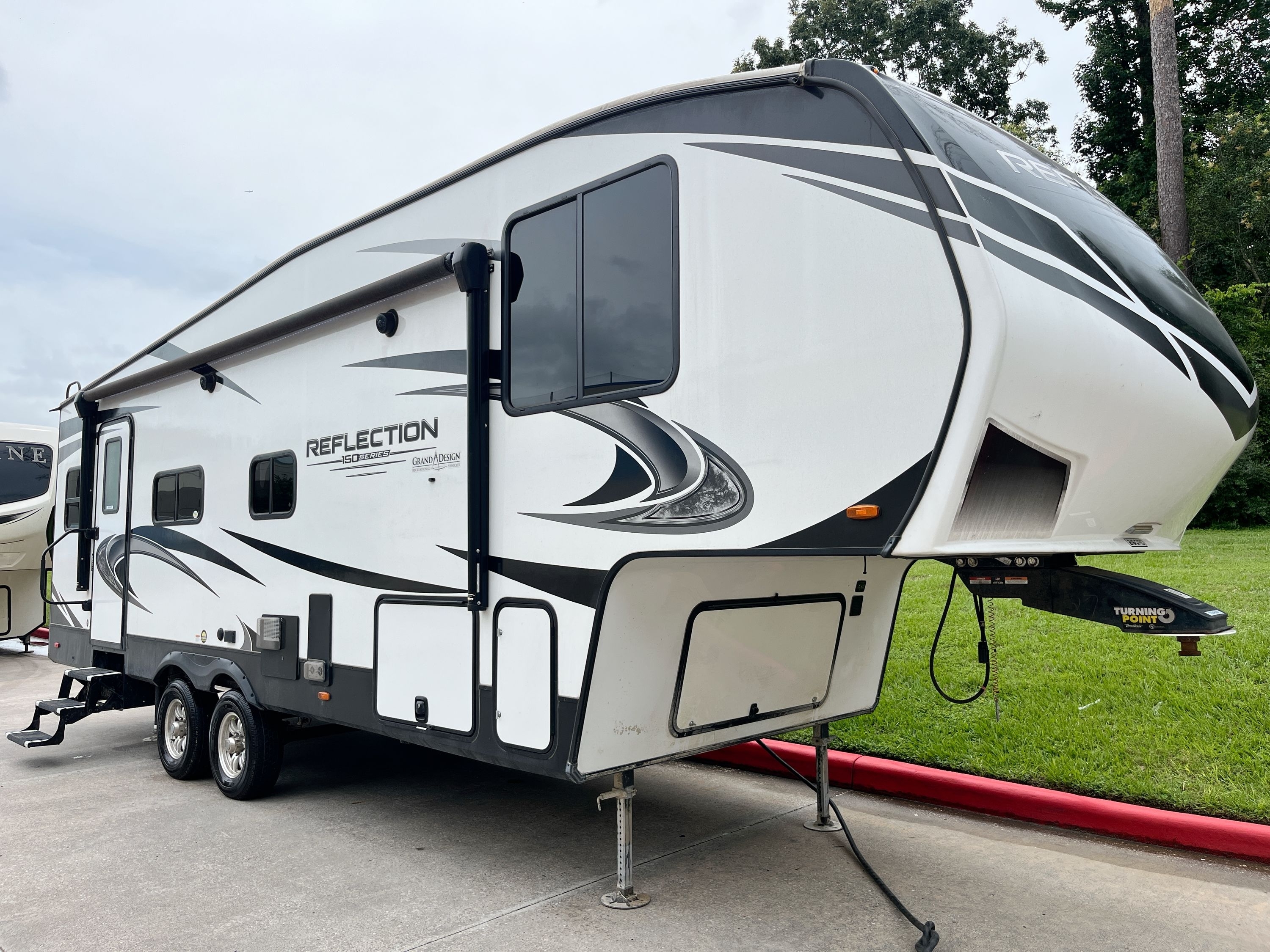 2025 Grand Design REFLECTION 100 SERIES 28RL in spring TX