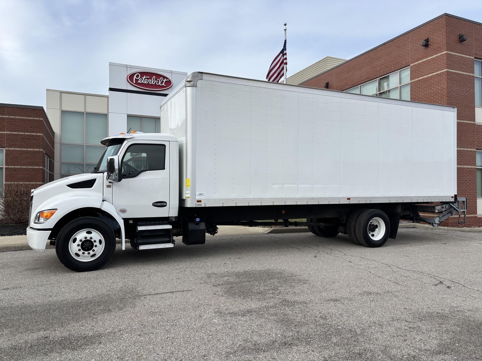 2025 KENWORTH T280 in Broadview Heights, OH