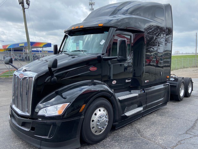 2027 PETERBILT 579 in Lima, OH